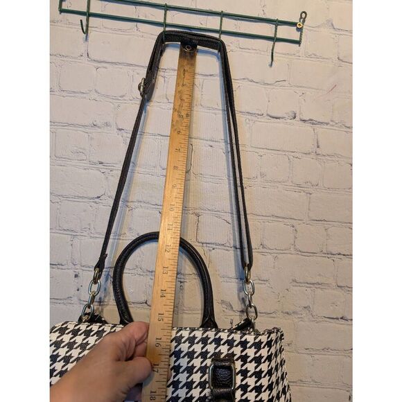 Houndstooth print vegan leather shoulder bag - Picture 5 of 8